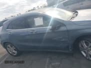 ✅ 2015 Mercedes-Benz GLA 250 • VIN: WDCTG4EB8FJ132964 • Лот: 43704004. Опубликован ранее на IAAI с пробегом 49 801 миль. Бесплатный доступ к архиву аукционных продаж из США и подробный отчёт об истории автомобиля на DreamBid. Изображение 13.