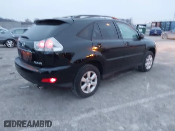 ✅ 2004 Lexus RX 330 • VIN: JTJHA31UX40060163 • Lot: 43921693. Listed on IAAI with 280,005 mi. Free auction sales archive from the USA and detailed vehicle history report at DreamBid. Image 4.