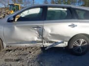 ✅ 2020 Infiniti QX60 Luxe • VIN: 5N1DL0MN2LC546831 • Lot: 41232325. Listed on IAAI with 49,858 mi. Free auction sales archive from the USA and detailed vehicle history report at DreamBid. Image 6.