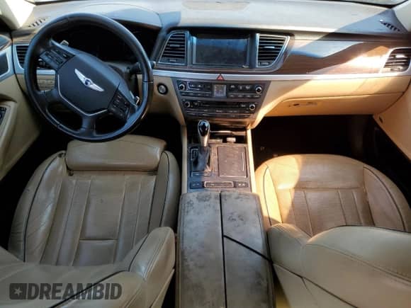 2015 Hyundai Genesis 3.8L с VIN KMHGN4JE6FU065076, выставлен на аукционе Copart как лот 75275004 с пробегом Не указан миль и Списание • Salvage title. История ставок и продаж доступна на DreamBid. Изображение 8.