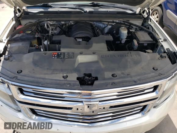 ✅ 2015 Chevrolet Suburban LTZ • VIN: 1GNSKKKC1FR123209 • Lot: 71128734. Wystawiony na Copart z przebiegiem 122 146 mil. Bezpłatny archiwum sprzedaży aukcyjnych z USA i szczegółowy raport historii pojazdu na DreamBid. Zdjęcie 12.