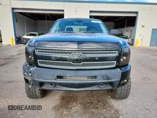 ✅ 2008 Chevrolet Silverado 1500 1LT • VIN: 3GCEK13388G122138 • Lot: 81520425. Listed on Copart with 145,124 mi. Free auction sales archive from the USA and detailed vehicle history report at DreamBid. Image 5.