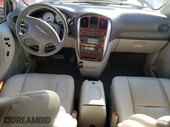 ✅ 2007 Chrysler Town & Country Limited • VIN: 2A8GP64L67R127393 • Лот: 41934934. Опубликован ранее на Copart с пробегом 147 637 миль. Бесплатный доступ к архиву аукционных продаж из США и подробный отчёт об истории автомобиля на DreamBid. Изображение 8.