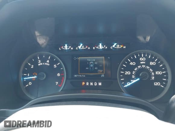 ✅ 2020 Ford F-150 XL • VIN: 1FTEW1CP5LKE91290 • Lot: 42945197. Listed on IAAI with 87,114 mi. Free auction sales archive from the USA and detailed vehicle history report at DreamBid. Image 7.