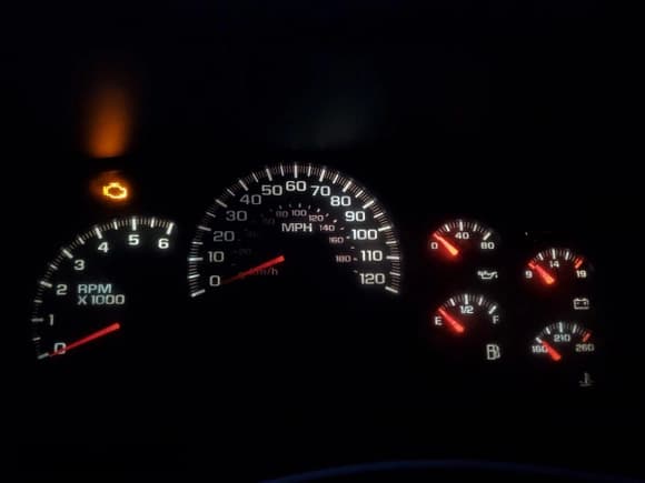 ✅ 2004 Chevrolet Suburban LS • VIN: 3GNEC16Z14G206722 • Lot: 90979855. Listed on Copart with Not provided. Free auction sales archive from the USA and detailed vehicle history report at DreamBid. Image 9.