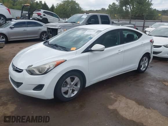 2013 Hyundai Elantra GLS с VIN 5NPDH4AE6DH447906, выставлен на аукционе IAAI как лот 43392708 с пробегом 120 990 миль миль и . История ставок и продаж доступна на DreamBid. Изображение 2.