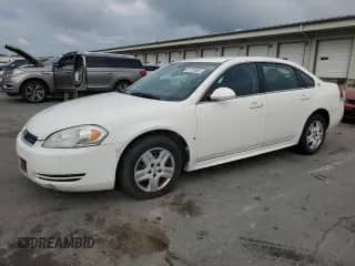 2009 Chevrolet Impala LS z VIN 2G1WB57K091118875, wystawiony jako Copart lot #67735865 z przebiegiem 160 683 mil mil oraz Szkoda całkowita • Salvage title. Historia ofert i sprzedaży dostępna na DreamBid. Obrazek 1.