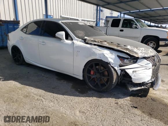 ✅ 2017 Lexus IS 200t • VIN: JTHBA1D25H5039901 • Lot: 85864495. Wystawiony na Copart z przebiegiem 90 000 mil. Bezpłatny archiwum sprzedaży aukcyjnych z USA i szczegółowy raport historii pojazdu na DreamBid. Zdjęcie 4.