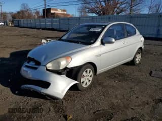 ✅ 2010 Hyundai Accent GS • VIN: KMHCM3AC9AU154644 • Лот: 83460884. Опубликован ранее на Copart с пробегом 199 588 миль. Бесплатный доступ к архиву аукционных продаж из США и подробный отчёт об истории автомобиля на DreamBid. Изображение 1.