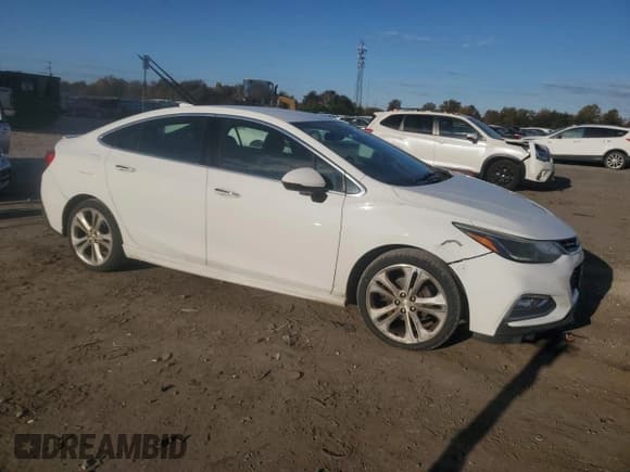 ✅ 2016 Chevrolet Cruze Premier • VIN: 1G1BG5SM9G7290993 • Lot: 89860365. Wystawiony na Copart z przebiegiem 136 118 mil. Bezpłatny archiwum sprzedaży aukcyjnych z USA i szczegółowy raport historii pojazdu na DreamBid. Zdjęcie 4.
