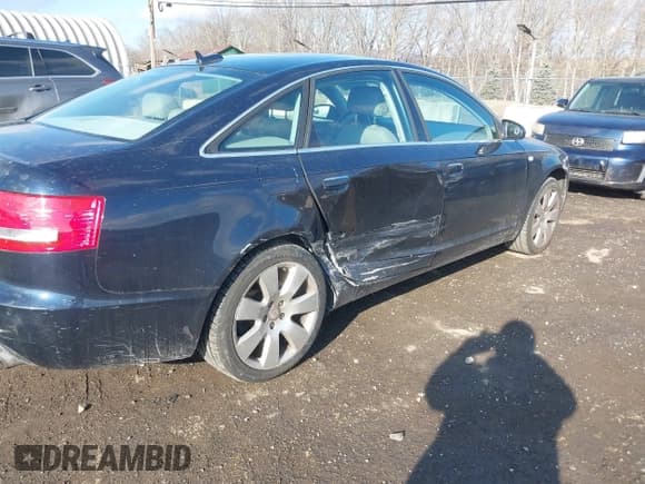 ✅ 2006 Audi A6 • VIN: WAUDG74F16N024899 • Лот: 41352402. Опубликован ранее на IAAI с пробегом 139 837 миль. Бесплатный доступ к архиву аукционных продаж из США и подробный отчёт об истории автомобиля на DreamBid. Изображение 6.