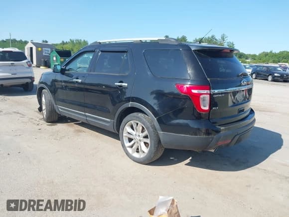✅ 2012 Ford Explorer XLT • VIN: 1FMHK7D89CGA50585 • Lot: 42387923. Wystawiony na IAAI z przebiegiem 177 766 mil. Bezpłatny archiwum sprzedaży aukcyjnych z USA i szczegółowy raport historii pojazdu na DreamBid. Zdjęcie 3.