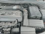 ✅ 2010 Volkswagen CC Sport • VIN: WVWML7AN2AE510107 • Lot: 43457114. Wystawiony na IAAI z przebiegiem 178 867 mil. Bezpłatny archiwum sprzedaży aukcyjnych z USA i szczegółowy raport historii pojazdu na DreamBid. Zdjęcie 20.