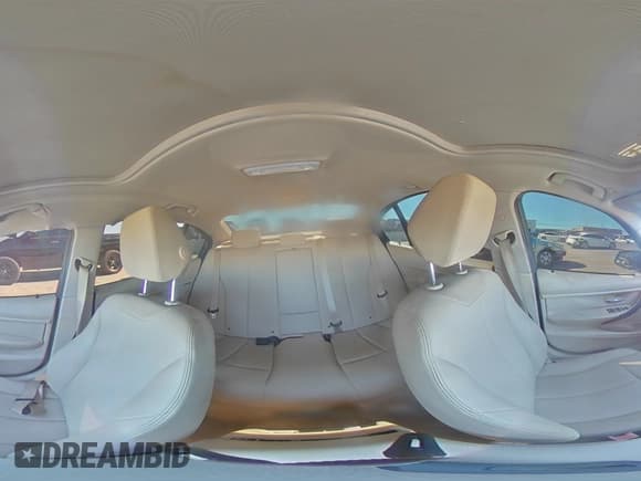 ✅ 2013 BMW 3 Series 320i • VIN: WBA3B1C52DF462824 • Лот: 89496485. Опубликован ранее на Copart с пробегом 114 087 миль. Бесплатный доступ к архиву аукционных продаж из США и подробный отчёт об истории автомобиля на DreamBid. Изображение 14.