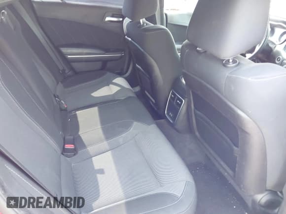 ✅ 2016 Dodge Charger SXT • VIN: 2C3CDXHG0GH154231 • Lot: 43214599. Listed on IAAI with 149,702 mi. Free auction sales archive from the USA and detailed vehicle history report at DreamBid. Image 8.