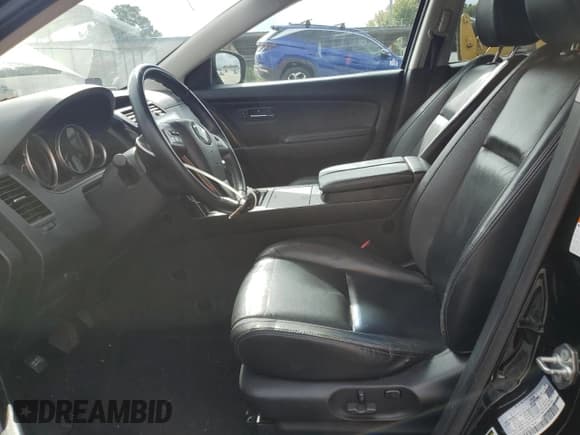 ✅ 2011 Mazda CX-9 Touring • VIN: JM3TB2CA4B0329799 • Lot: 84211655. Listed on Copart with 125,804 mi. Free auction sales archive from the USA and detailed vehicle history report at DreamBid. Image 7.