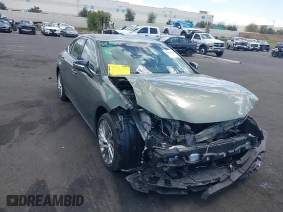 ✅ 2020 Lexus ES 350 Luxury • VIN: 58AEZ1B10LU053600 • Lot: 41966488. Wystawiony na IAAI z przebiegiem 12 328 mil. Bezpłatny archiwum sprzedaży aukcyjnych z USA i szczegółowy raport historii pojazdu na DreamBid. Zdjęcie 1.