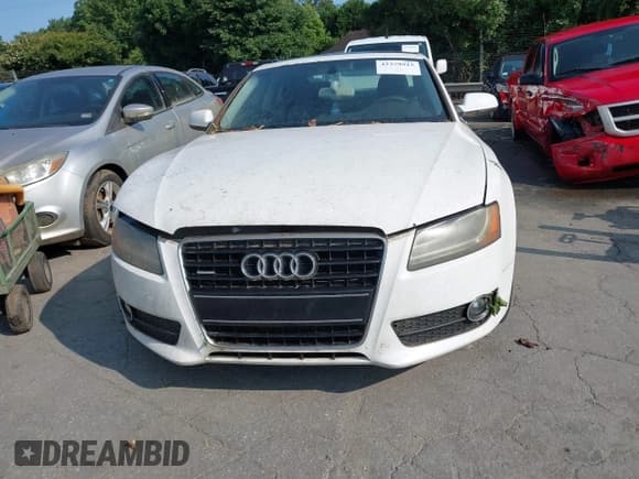 ✅ 2010 Audi A5 Prestige • VIN: WAUVKAFR9AA036757 • Lot: 42379915. Listed on IAAI with 237,283 mi. Free auction sales archive from the USA and detailed vehicle history report at DreamBid. Image 12.