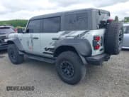 ✅ 2023 Ford Bronco Raptor • VIN: 1FMEE5JR2PLC04983 • Lot: 42262326. Wystawiony na IAAI z przebiegiem 9 845 mil. Bezpłatny archiwum sprzedaży aukcyjnych z USA i szczegółowy raport historii pojazdu na DreamBid. Zdjęcie 3.