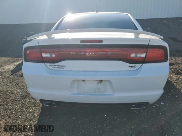 ✅ 2012 Dodge Charger RT Plus • VIN: 2C3CDXCT6CH239315 • Lot: 69778175. Wystawiony na Copart z przebiegiem 188 707 mil. Bezpłatny archiwum sprzedaży aukcyjnych z USA i szczegółowy raport historii pojazdu na DreamBid. Zdjęcie 6.