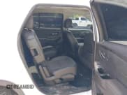 ✅ 2021 Chevrolet Traverse RS • VIN: 1GNEVJKW6MJ213041 • Lot: 42709170. Wystawiony na IAAI z przebiegiem 56 924 mil. Bezpłatny archiwum sprzedaży aukcyjnych z USA i szczegółowy raport historii pojazdu na DreamBid. Zdjęcie 8.