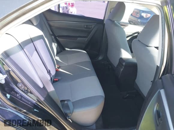 ✅ 2016 Toyota Corolla LE Plus • VIN: 5YFBURHE5GP542678 • Лот: 43563296. Опубликован ранее на IAAI с пробегом 124 004 миль. Бесплатный доступ к архиву аукционных продаж из США и подробный отчёт об истории автомобиля на DreamBid. Изображение 8.