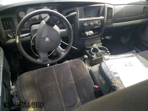 2005 Dodge 3500 SLT z VIN 3D7MS48C85G847049, wystawiony jako Copart lot #86291085 z przebiegiem 512 371 mil mil oraz Szkoda całkowita • Salvage title. Historia ofert i sprzedaży dostępna na DreamBid. Obrazek 8.