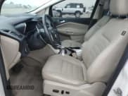 ✅ 2014 Ford C-Max SEL • VIN: 1FADP5BU9EL509610 • Lot: 53820565. Wystawiony na Copart z przebiegiem 157 648 mil. Bezpłatny archiwum sprzedaży aukcyjnych z USA i szczegółowy raport historii pojazdu na DreamBid. Zdjęcie 7.