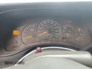 ✅ 2001 Chevrolet Silverado 2500HD LS • VIN: 1GCHK23U81F104273 • Lot: 55800415. Wystawiony na Copart z przebiegiem 215 292 mil. Bezpłatny archiwum sprzedaży aukcyjnych z USA i szczegółowy raport historii pojazdu na DreamBid. Zdjęcie 9.