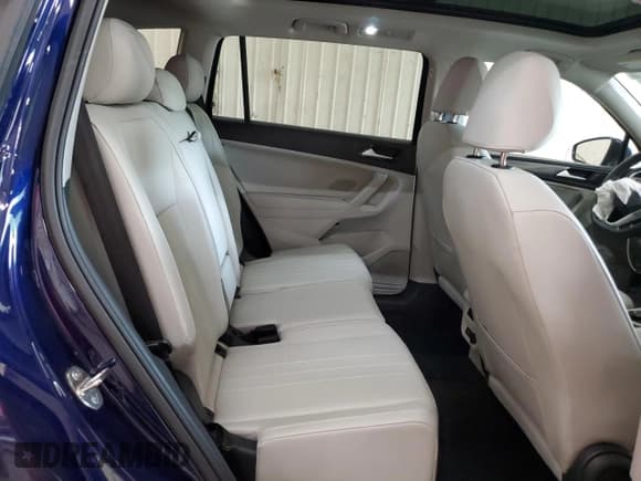 ✅ 2024 Volkswagen Tiguan SE • VIN: 3VVMB7AX3RM086206 • Лот: 68304795. Опубликован ранее на Copart с пробегом 20 269 миль. Бесплатный доступ к архиву аукционных продаж из США и подробный отчёт об истории автомобиля на DreamBid. Изображение 10.