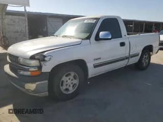 2002 Chevrolet Silverado 1500 LS with VIN 1GCEC14V72Z191536, listed as a Copart auction lot 59639495 with Not provided miles and Salvage title. Bid and sale history available at DreamBid. Image 1.