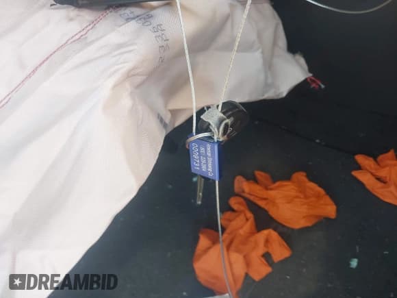 ✅ 2017 Hyundai Elantra Value Edition • VIN: 5NPD84LF9HH118726 • Lot: 43244564. Listed on IAAI with 130,467 mi. Free auction sales archive from the USA and detailed vehicle history report at DreamBid. Image 11.