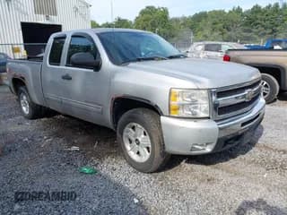 ✅ 2010 Chevrolet Silverado 1500 LT • VIN: 1GCSKSE39AZ185552 • Лот: 43236954. Опубликован ранее на IAAI с пробегом 99 567 миль. Бесплатный доступ к архиву аукционных продаж из США и подробный отчёт об истории автомобиля на DreamBid. Изображение 1.