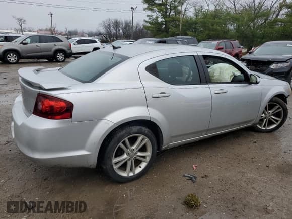 ✅ 2012 Dodge Avenger SXT • VIN: 1C3CDZCB7CN313481 • Lot: 84155194. Wystawiony na Copart z przebiegiem 117 768 mil. Bezpłatny archiwum sprzedaży aukcyjnych z USA i szczegółowy raport historii pojazdu na DreamBid. Zdjęcie 3.