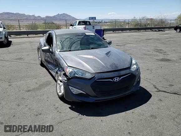 ✅ 2014 Hyundai Genesis Coupe 2.0T • VIN: KMHHT6KD2EU121329 • Lot: 55333915. Wystawiony na Copart z przebiegiem 78 438 mil. Bezpłatny archiwum sprzedaży aukcyjnych z USA i szczegółowy raport historii pojazdu na DreamBid. Zdjęcie 13.