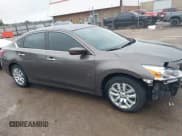 ✅ 2015 Nissan Altima S • VIN: 1N4AL3AP4FC451051 • Lot: 43543942. Wystawiony na IAAI z przebiegiem 160 728 mil. Bezpłatny archiwum sprzedaży aukcyjnych z USA i szczegółowy raport historii pojazdu na DreamBid. Zdjęcie 13.
