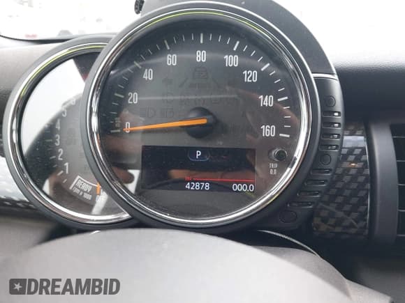 ✅ 2017 MINI Convertible Cooper S • VIN: WMWWG9C34H3C80967 • Lot: 42116110. Wystawiony na IAAI z przebiegiem 42 878 mil. Bezpłatny archiwum sprzedaży aukcyjnych z USA i szczegółowy raport historii pojazdu na DreamBid. Zdjęcie 7.