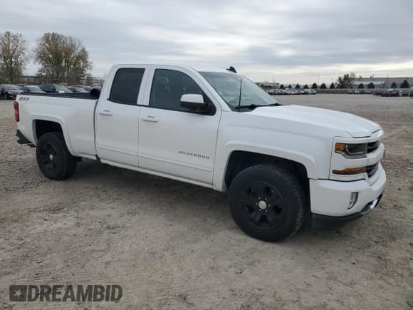 ✅ 2017 Chevrolet Silverado 1500 LT • VIN: 1GCVKREC8HZ115704 • Лот: 89887175. Опубликован ранее на Copart с пробегом 158 534 миль. Бесплатный доступ к архиву аукционных продаж из США и подробный отчёт об истории автомобиля на DreamBid. Изображение 4.