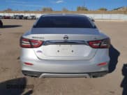 ✅ 2019 Nissan Maxima SL • VIN: 1N4AA6AV5KC377946 • Lot: 91626985. Listed on Copart with 136,052 mi. Free auction sales archive from the USA and detailed vehicle history report at DreamBid. Image 6.