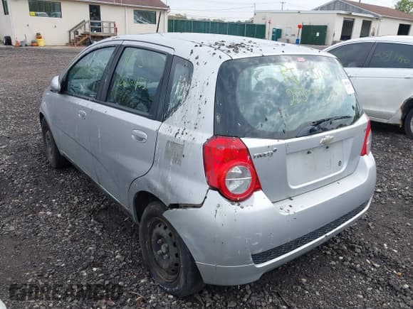 ✅ 2009 Chevrolet Aveo 1LT • VIN: KL1TD66E99B322197 • Lot: 42185096. Listed on IAAI with Not provided. Free auction sales archive from the USA and detailed vehicle history report at DreamBid. Image 3.