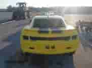 2010 Chevrolet Camaro 2SS z VIN 2G1FT1EW7A9159814, wystawiony jako IAAI lot #43367754 z przebiegiem 35 959 mil mil oraz . Historia ofert i sprzedaży dostępna na DreamBid. Obrazek 17.