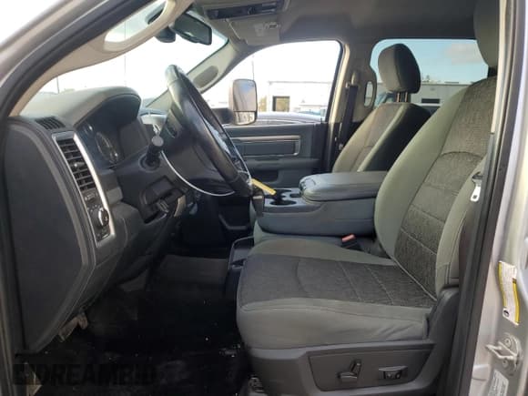 ✅ 2016 Ram 2500 Big Horn • VIN: 3C6UR5DL1GG103580 • Lot: 84810674. Listed on Copart with 172,558 mi. Free auction sales archive from the USA and detailed vehicle history report at DreamBid. Image 7.