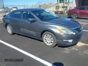 ✅ 2014 Nissan Altima S • VIN: 1N4AL3AP9EN334293 • Лот: 43504212. Опубликован ранее на IAAI с пробегом 125 944 миль. Бесплатный доступ к архиву аукционных продаж из США и подробный отчёт об истории автомобиля на DreamBid. Изображение 1.