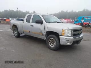 ✅ 2008 Chevrolet Silverado 1500 1LT • VIN: 2GCEK19CX81202153 • Lot: 43298637. Listed on IAAI with 205,062 mi. Free auction sales archive from the USA and detailed vehicle history report at DreamBid. Image 1.