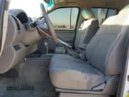 ✅ 2017 Nissan Frontier SV • VIN: 1N6AD0ERXHN744331 • Lot: 90266615. Wystawiony na Copart z przebiegiem 164 722 mil. Bezpłatny archiwum sprzedaży aukcyjnych z USA i szczegółowy raport historii pojazdu na DreamBid. Zdjęcie 7.