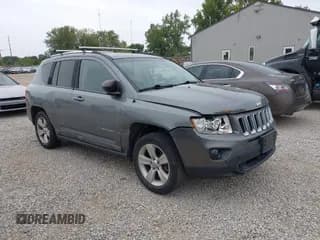 ✅ 2011 Jeep Compass Latitude • VIN: 1J4NT1FB5BD221417 • Лот: 43092028. Опубликован ранее на IAAI с пробегом 195 936 миль. Бесплатный доступ к архиву аукционных продаж из США и подробный отчёт об истории автомобиля на DreamBid. Изображение 1.