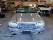 ✅ 1999 Mercedes-Benz C 230/260/280/320 • VIN: WDBHA24G6XA783041 • Лот: 41560245. Опубликован ранее на Copart с пробегом 131 975 миль. Бесплатный доступ к архиву аукционных продаж из США и подробный отчёт об истории автомобиля на DreamBid. Изображение 5.