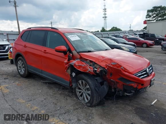 ✅ 2019 Volkswagen Tiguan S • VIN: 3VV1B7AX6KM151736 • Lot: 43049540. Listed on IAAI with 106,259 mi. Free auction sales archive from the USA and detailed vehicle history report at DreamBid. Image 1.