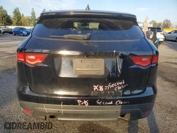 ✅ 2020 Jaguar F-Pace 25t R-Sport • VIN: SADCL2FX7LA628001 • Лот: 45998805. Опубликован ранее на Copart с пробегом 88 034 миль. Бесплатный доступ к архиву аукционных продаж из США и подробный отчёт об истории автомобиля на DreamBid. Изображение 6.