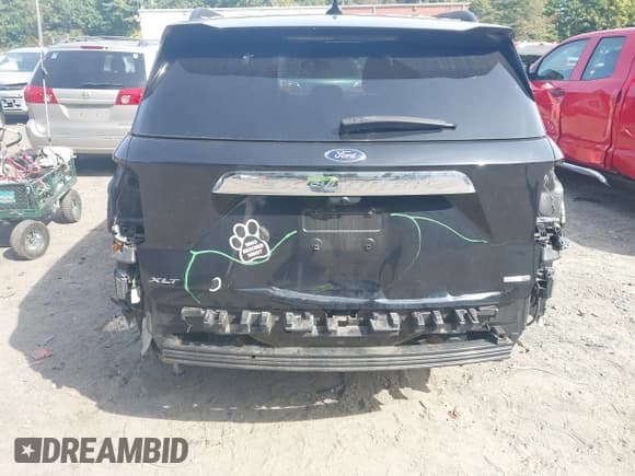 ✅ 2020 Ford Explorer XLT • VIN: 1FMSK8DH1LGB59425 • Lot: 43337171. Wystawiony na IAAI z przebiegiem 56 902 mil. Bezpłatny archiwum sprzedaży aukcyjnych z USA i szczegółowy raport historii pojazdu na DreamBid. Zdjęcie 18.